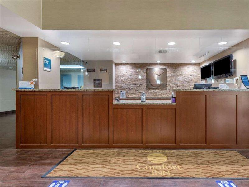 Comfort Inn 3*